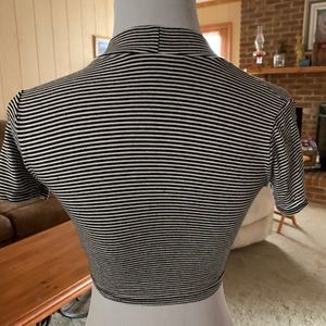 Mock neck crop top
